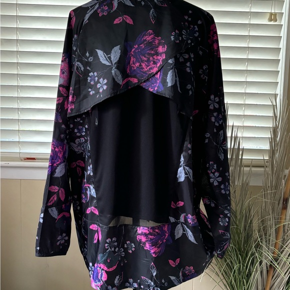 LuLaRoe Rise Determined Lightweight Workout Jacket Size XL - Picture 5 of 10